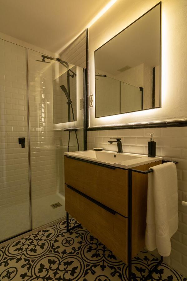 Bilbao Henao Park De Bilbao Suites, En Pleno Centro Con Garaje Directo מראה חיצוני תמונה